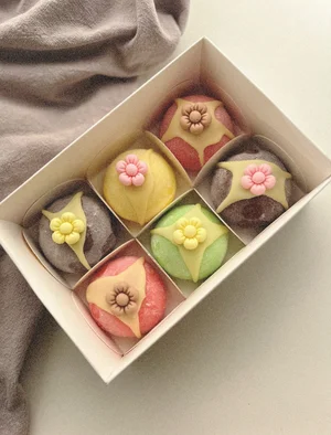 Капкейки с цветочным декором